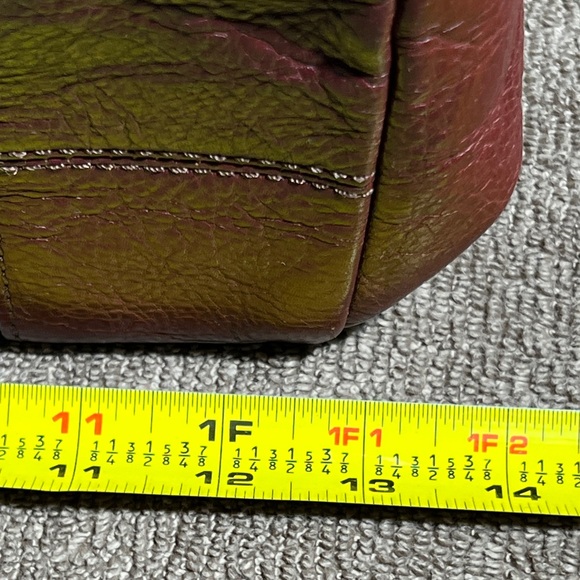 Kate Spade Black and Burgundy Shoulder Bag - Picture 13 of 16